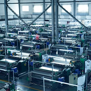 Many weaving machines placed in the workshop
